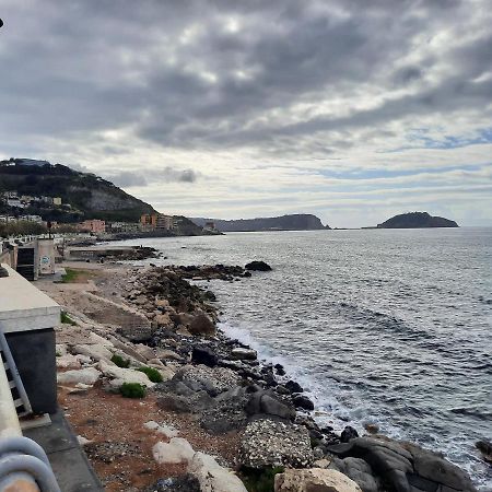 Lungomare Bed and Breakfast Ποτσουόλι Εξωτερικό φωτογραφία